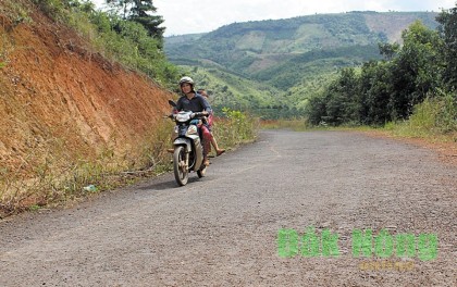Đắk Glong tập trung lãnh đạo, chỉ đạo đầu tư xây dựng cơ bản