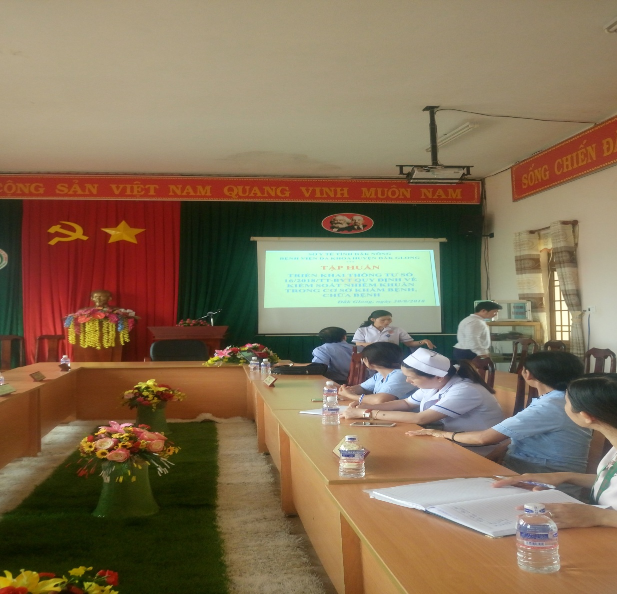 Buổi tập huấn do Bác sỹ Nguyễn Thọ Cảnh, Phó Giám đốc Bệnh viện là giảng viên