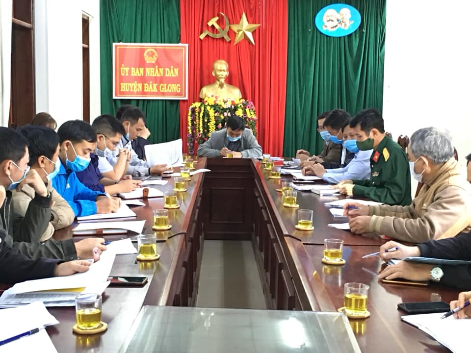 HỌP BCĐ PHÒNG CHỐNG DỊCH COVID HUYỆN ĐẮK GLONG